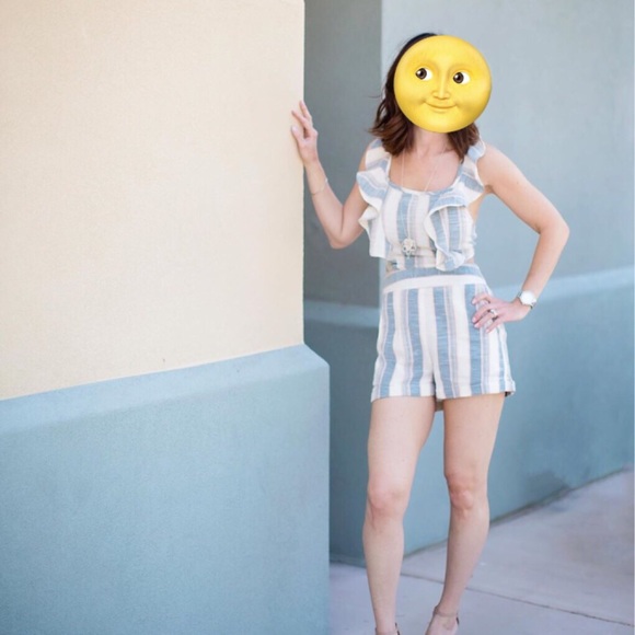 Ivory Striped Sammy Ruffle Romper-L - Picture 2 of 5